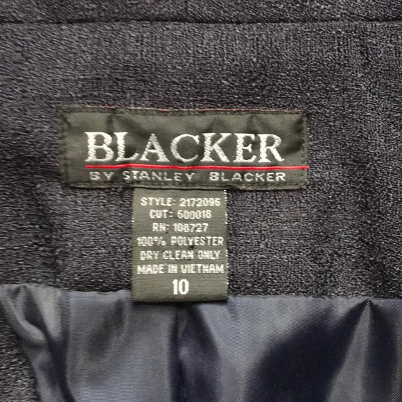 Women’s suit skirt set - Picture 2 of 5